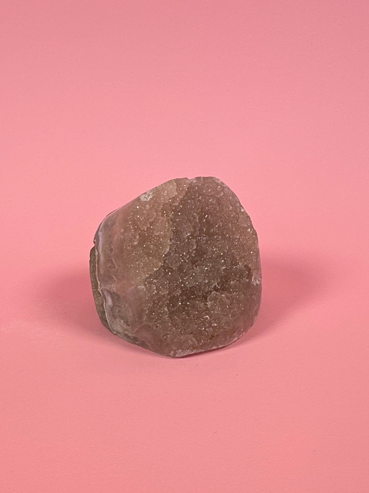 Amethist op standvlak 16 (Sugar druzy)