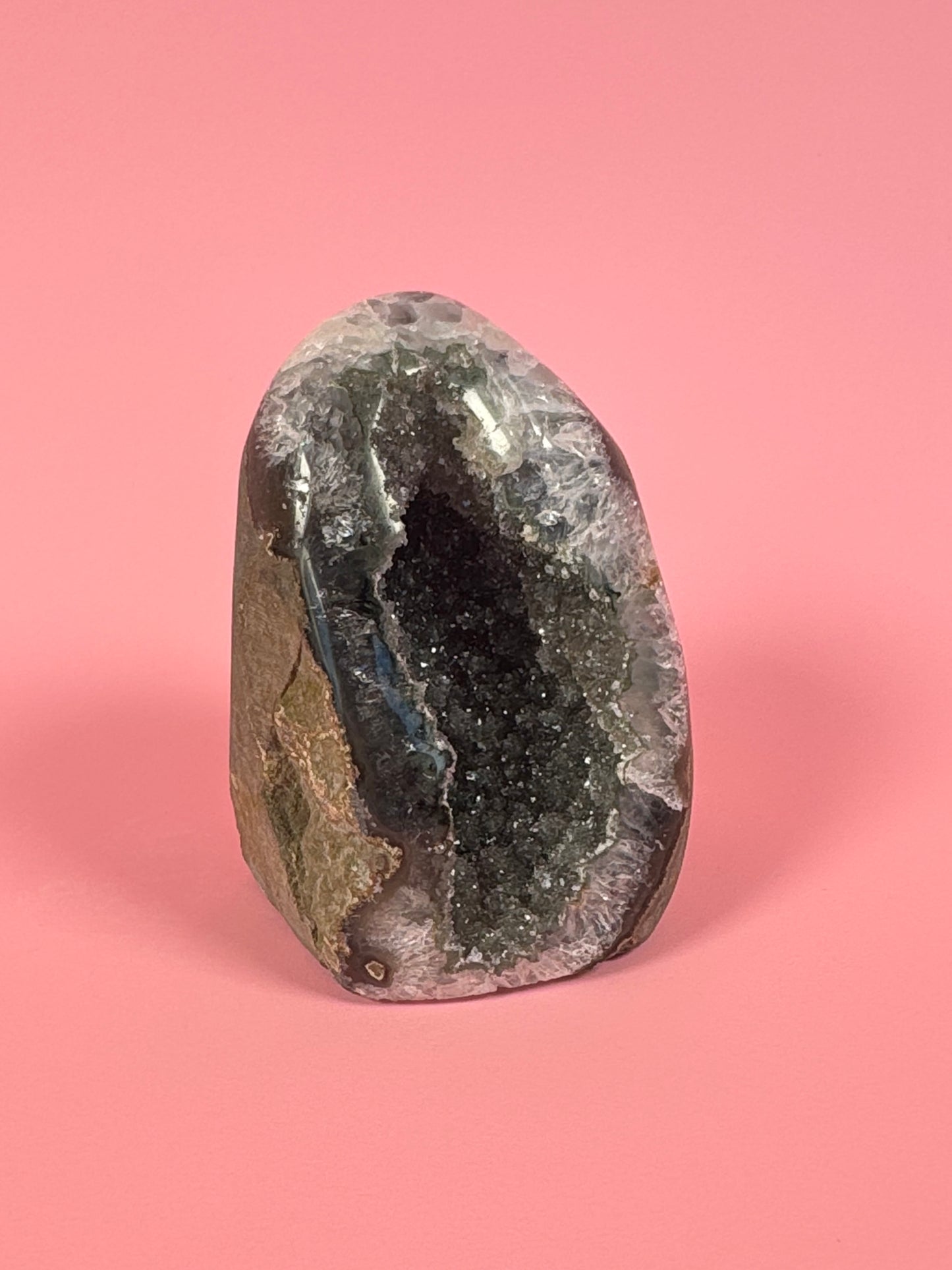 Amethist op standvlak 13 (Sugar druzy)