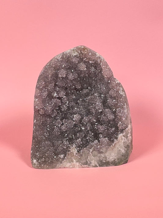 Amethist op standvlak 19 (Sugar druzy)