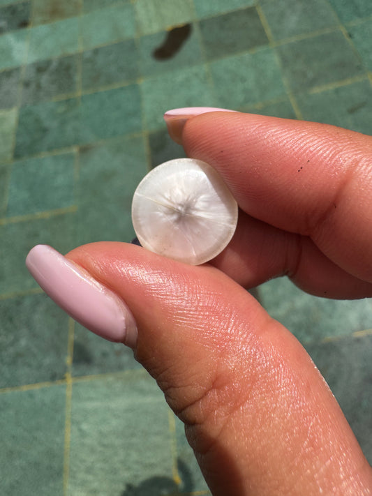 Pink Larimar 23 (Natroliet)
