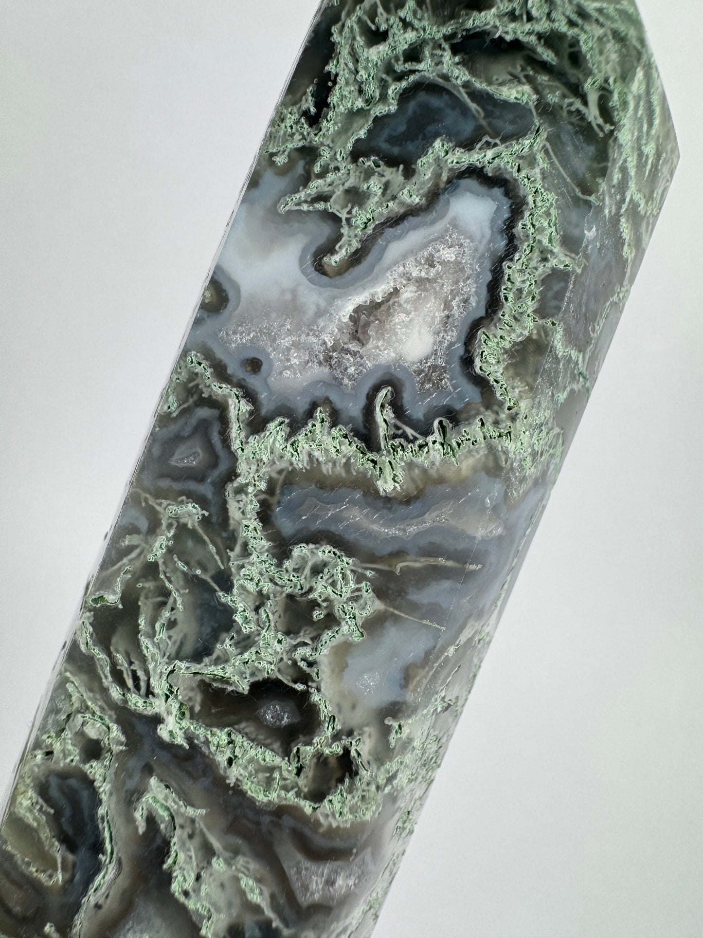 Moss agate tower 42