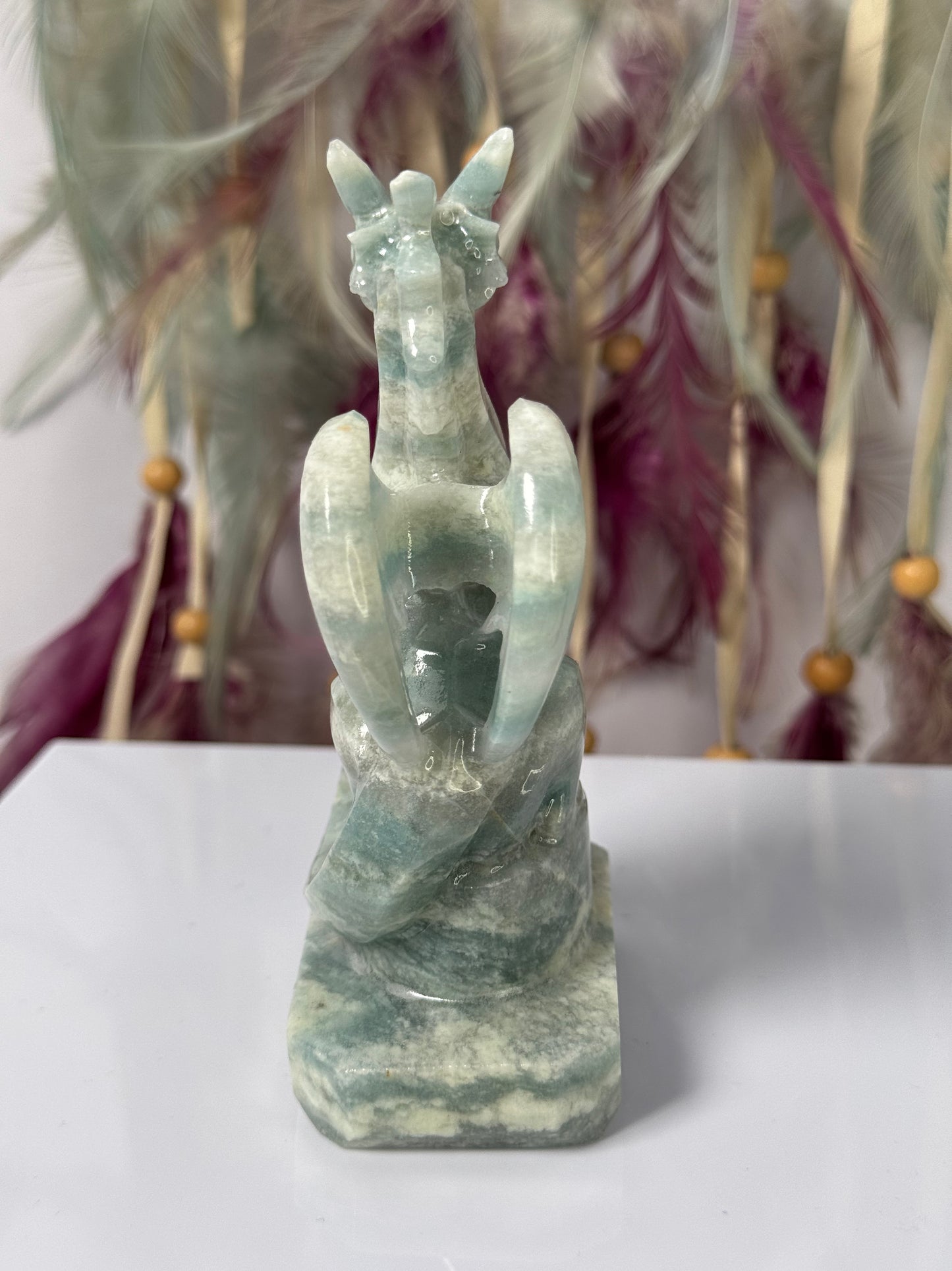 Sky blue Jade draak